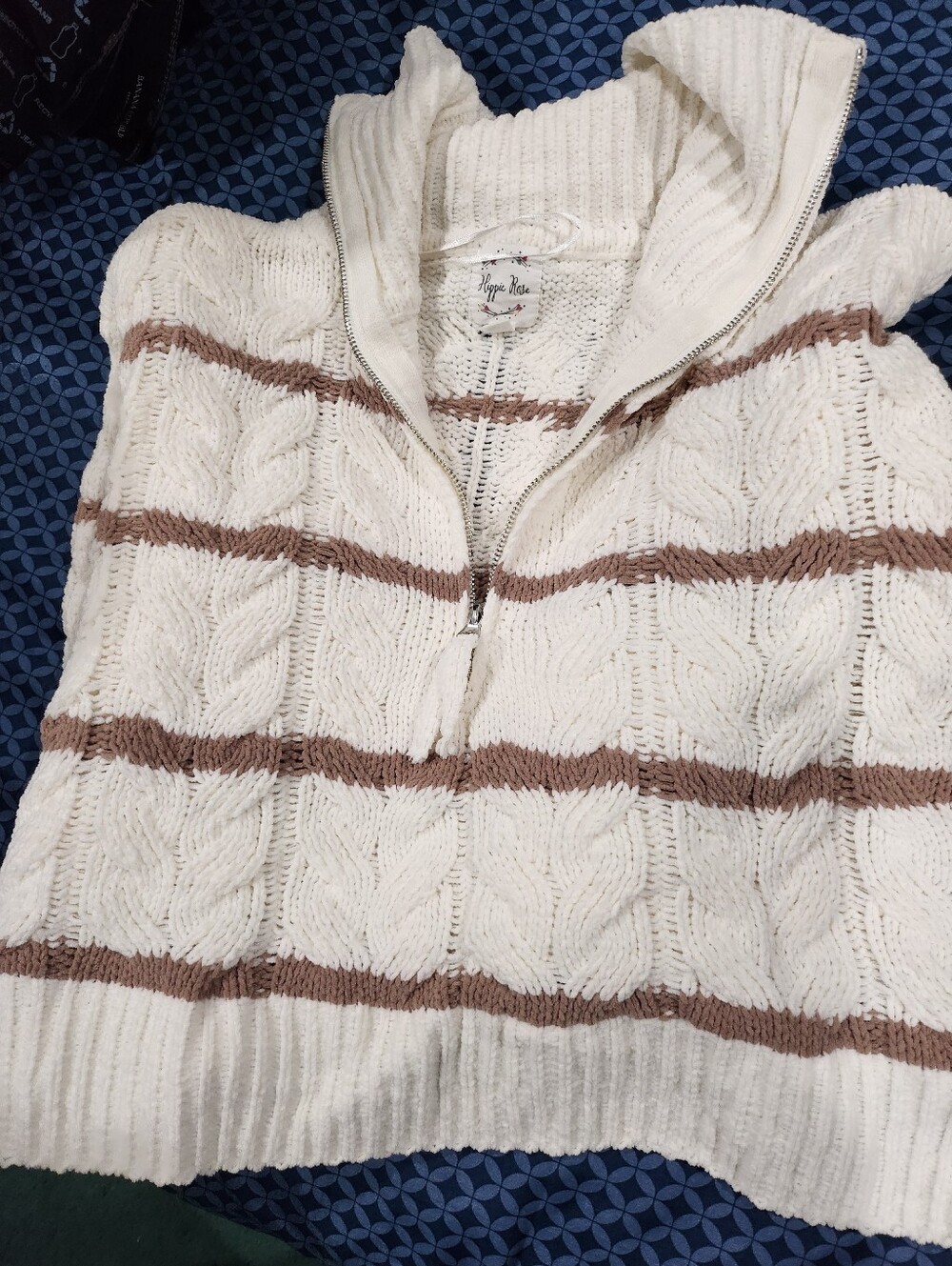 1997. Fire SALE get closet clearout apparel lot Womens EUC Shirts 🎁
